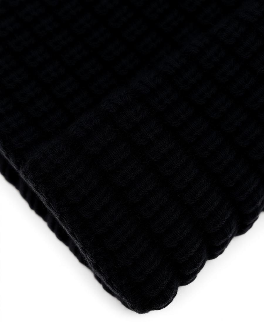 Gorro tejido liso con doblez en negro — vista 2