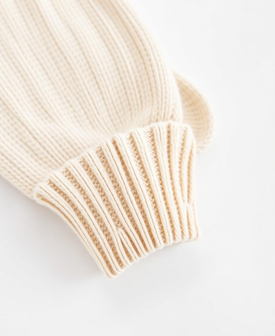 Suéter de vestir liso cuello redondo en beige — vista 2